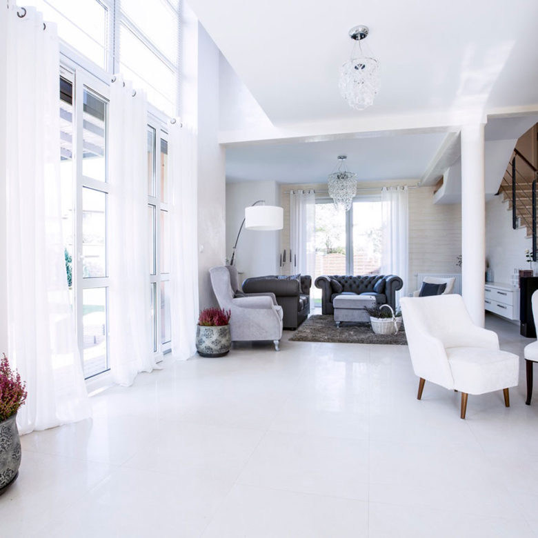 Amazing oceanfront apartment